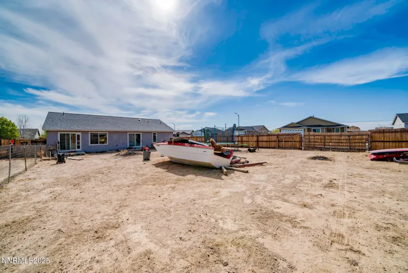 3175 Snowberry, Silver Springs, Nevada 89429, 3 Bedrooms Bedrooms, ,2 BathroomsBathrooms,Residential,Residential,Snowberry,250059385