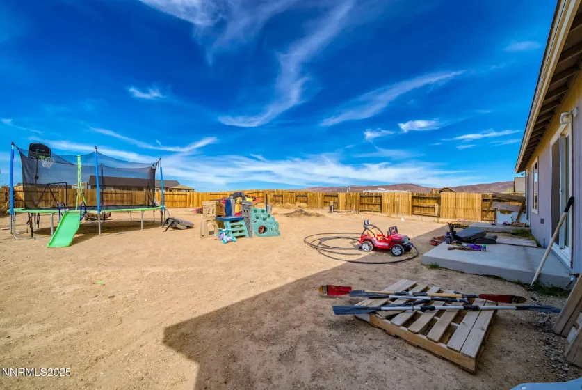 3175 Snowberry, Silver Springs, Nevada 89429, 3 Bedrooms Bedrooms, ,2 BathroomsBathrooms,Residential,Residential,Snowberry,250059385