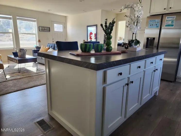 4945 Stagecoach, Stagecoach, Nevada 89429, 3 Bedrooms Bedrooms, ,2 BathroomsBathrooms,Residential,Residential,Stagecoach,260000748