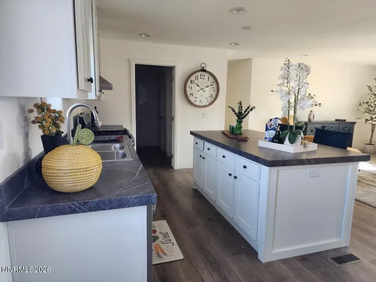 4945 Stagecoach, Stagecoach, Nevada 89429, 3 Bedrooms Bedrooms, ,2 BathroomsBathrooms,Residential,Residential,Stagecoach,260000748