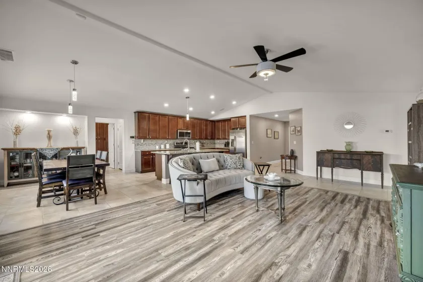 3760 Zoroaster, Sparks, Nevada 89436, 4 Bedrooms Bedrooms, ,3 BathroomsBathrooms,Residential,Residential,Zoroaster,260000750