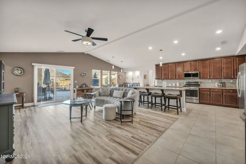 3760 Zoroaster, Sparks, Nevada 89436, 4 Bedrooms Bedrooms, ,3 BathroomsBathrooms,Residential,Residential,Zoroaster,260000750