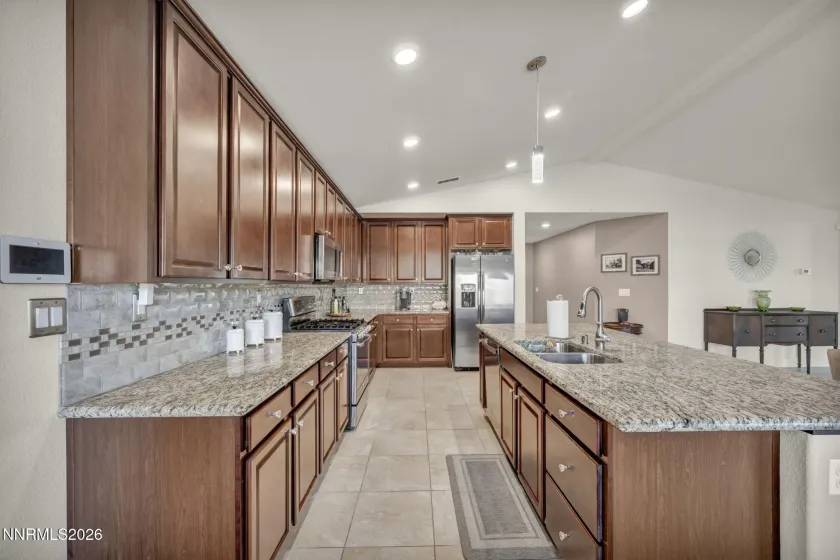 3760 Zoroaster, Sparks, Nevada 89436, 4 Bedrooms Bedrooms, ,3 BathroomsBathrooms,Residential,Residential,Zoroaster,260000750