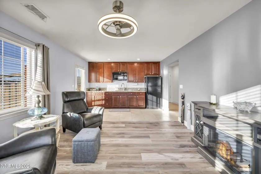 3760 Zoroaster, Sparks, Nevada 89436, 4 Bedrooms Bedrooms, ,3 BathroomsBathrooms,Residential,Residential,Zoroaster,260000750