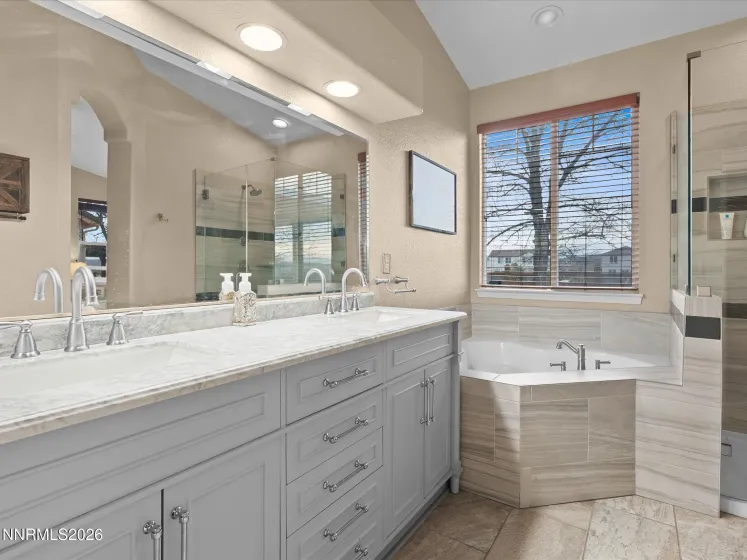 7425 Ash Peak, Sparks, Nevada 89436, 3 Bedrooms Bedrooms, ,2 BathroomsBathrooms,Residential,Residential,Ash Peak,260000751