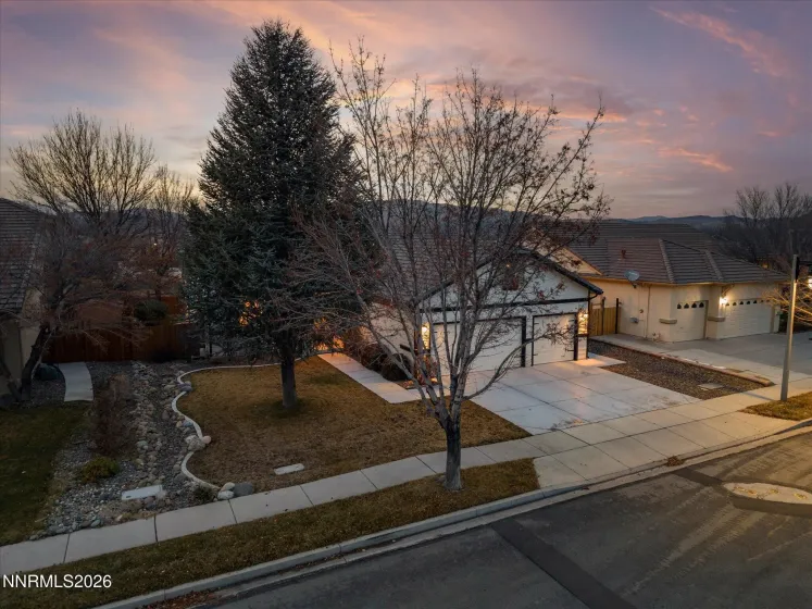 7425 Ash Peak, Sparks, Nevada 89436, 3 Bedrooms Bedrooms, ,2 BathroomsBathrooms,Residential,Residential,Ash Peak,260000751