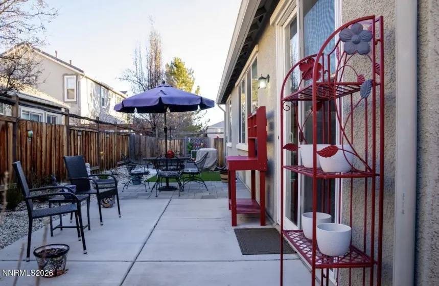 7214 Windswept, Sparks, Nevada 89436, 2 Bedrooms Bedrooms, ,2 BathroomsBathrooms,Residential,Residential,Windswept,260000755