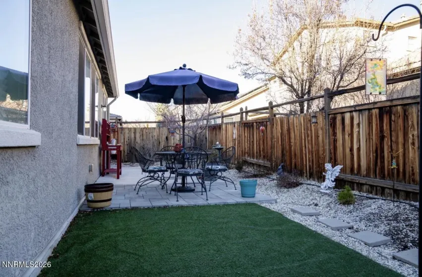 7214 Windswept, Sparks, Nevada 89436, 2 Bedrooms Bedrooms, ,2 BathroomsBathrooms,Residential,Residential,Windswept,260000755
