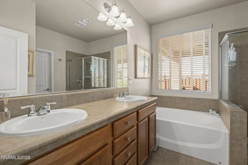 6787 Centaurus, Sparks, Nevada 89436, 3 Bedrooms Bedrooms, ,2 BathroomsBathrooms,Residential,Residential,Centaurus,260000758