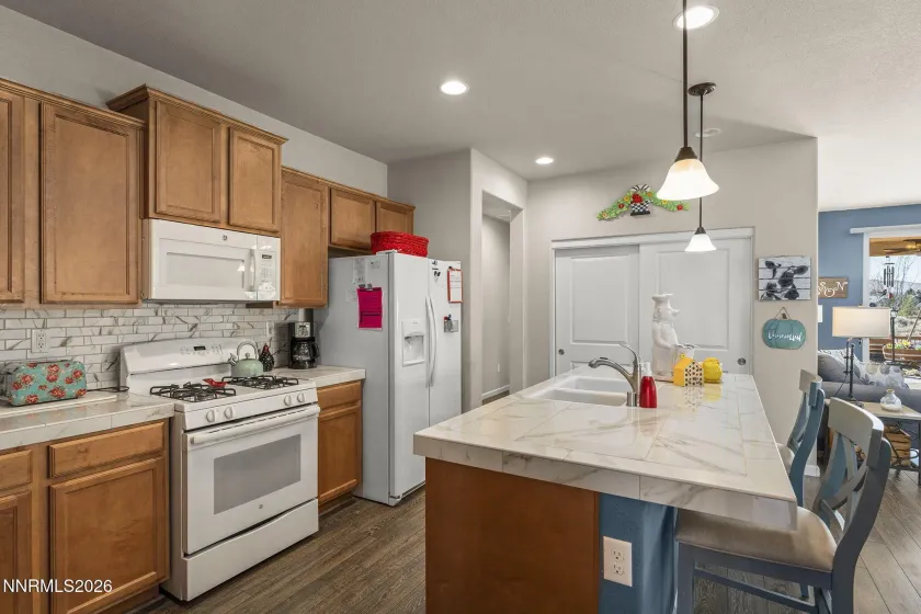 6787 Centaurus, Sparks, Nevada 89436, 3 Bedrooms Bedrooms, ,2 BathroomsBathrooms,Residential,Residential,Centaurus,260000758