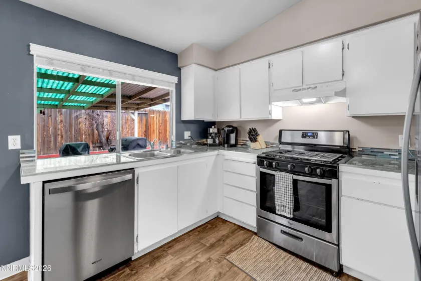 1012 Alta Vista, Sparks, Nevada 89434, 3 Bedrooms Bedrooms, ,2 BathroomsBathrooms,Residential,Residential,Alta Vista,260000760