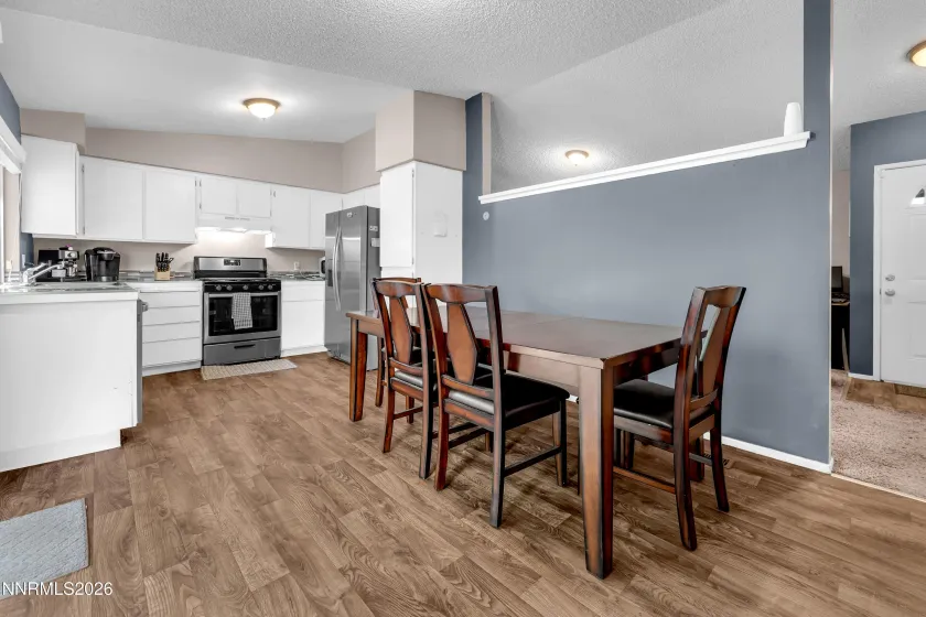 1012 Alta Vista, Sparks, Nevada 89434, 3 Bedrooms Bedrooms, ,2 BathroomsBathrooms,Residential,Residential,Alta Vista,260000760