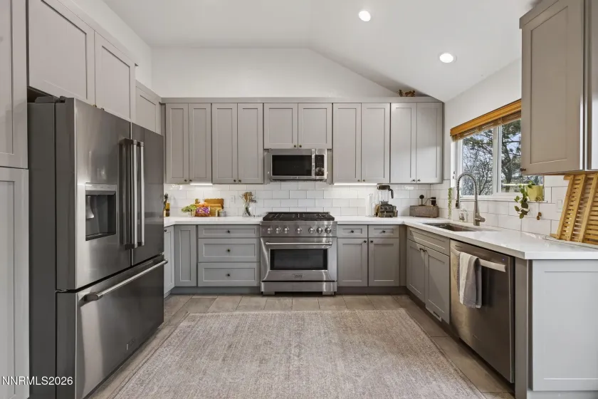 6499 Ruby Mountain, Reno, Nevada 89506, 3 Bedrooms Bedrooms, ,2 BathroomsBathrooms,Residential,Residential,Ruby Mountain,260000761