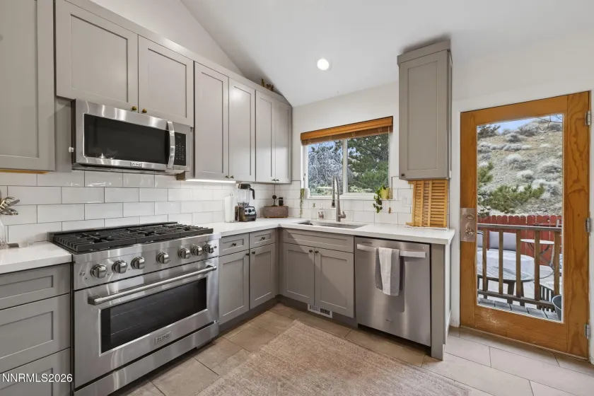 6499 Ruby Mountain, Reno, Nevada 89506, 3 Bedrooms Bedrooms, ,2 BathroomsBathrooms,Residential,Residential,Ruby Mountain,260000761