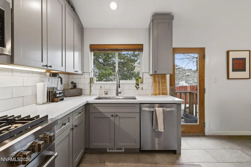 6499 Ruby Mountain, Reno, Nevada 89506, 3 Bedrooms Bedrooms, ,2 BathroomsBathrooms,Residential,Residential,Ruby Mountain,260000761