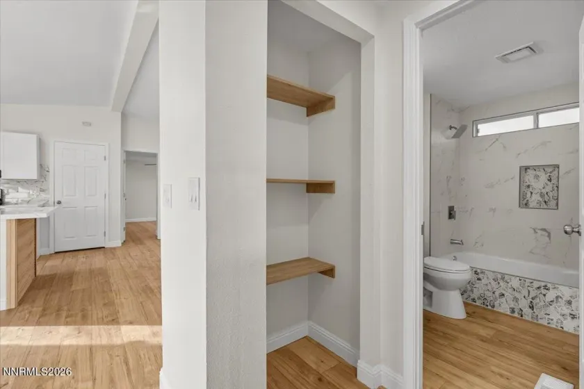 2701 Daffodil, Reno, Nevada 89512, 2 Bedrooms Bedrooms, ,2 BathroomsBathrooms,Residential,Residential,Daffodil,260000763