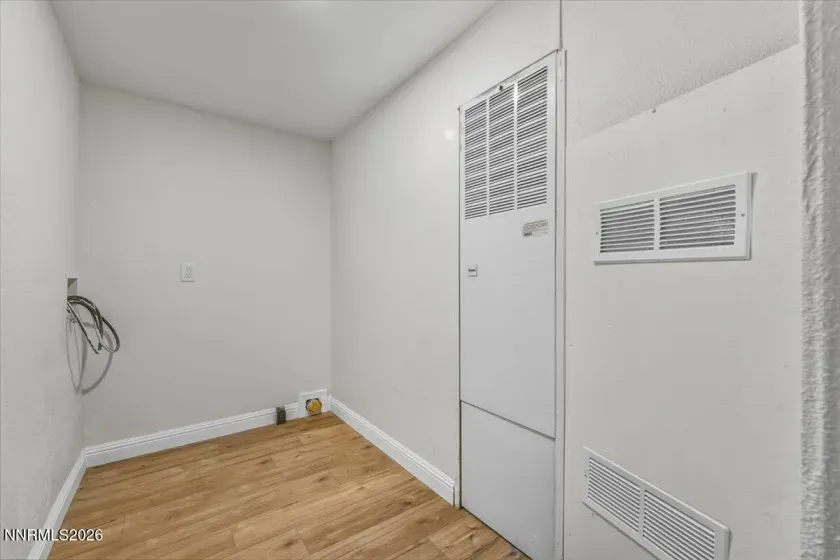 2701 Daffodil, Reno, Nevada 89512, 2 Bedrooms Bedrooms, ,2 BathroomsBathrooms,Residential,Residential,Daffodil,260000763