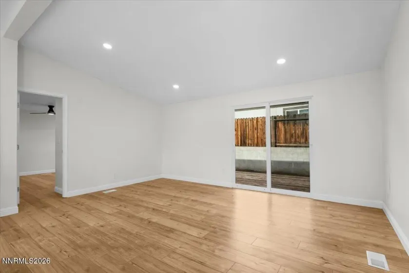 2701 Daffodil, Reno, Nevada 89512, 2 Bedrooms Bedrooms, ,2 BathroomsBathrooms,Residential,Residential,Daffodil,260000763