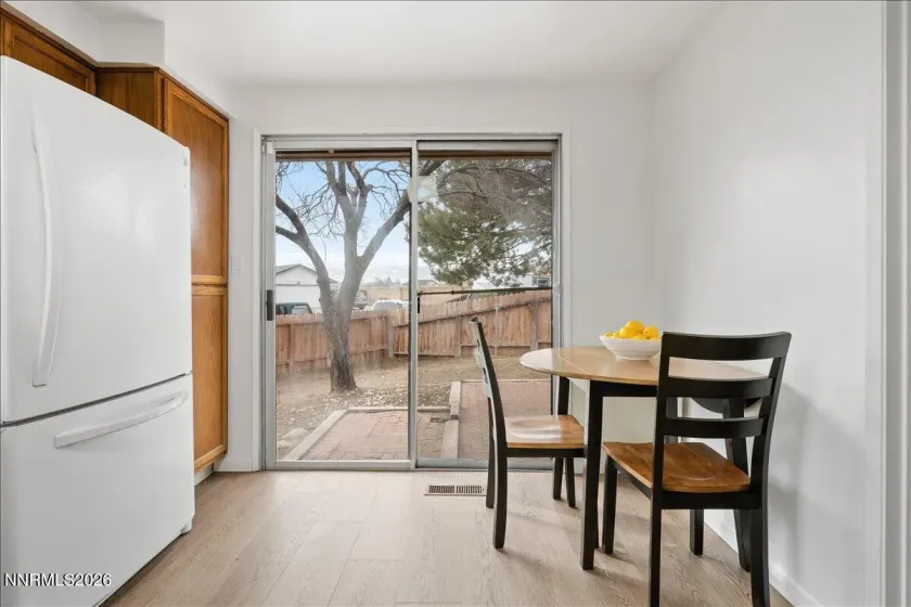 1611 Topeka, Sparks, Nevada 89434, 3 Bedrooms Bedrooms, ,2 BathroomsBathrooms,Residential,Residential,Topeka,260000764