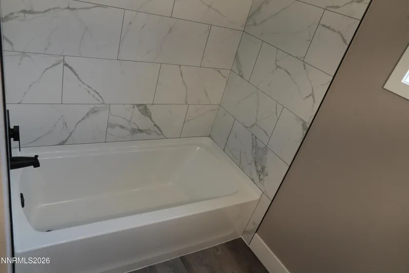 11 J, Sparks, Nevada 89431, 4 Bedrooms Bedrooms, ,2 BathroomsBathrooms,Residential,Residential,J,260000765