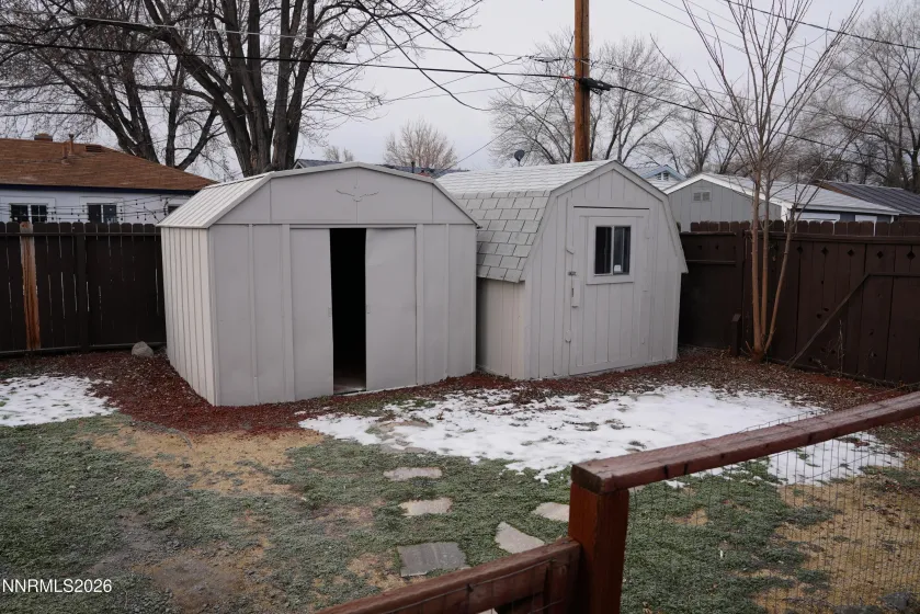 11 J, Sparks, Nevada 89431, 4 Bedrooms Bedrooms, ,2 BathroomsBathrooms,Residential,Residential,J,260000765