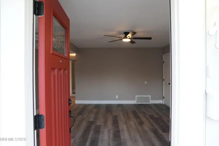 11 J, Sparks, Nevada 89431, 4 Bedrooms Bedrooms, ,2 BathroomsBathrooms,Residential,Residential,J,260000765