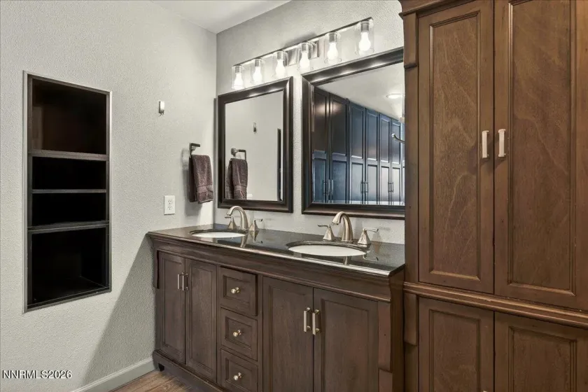 2601 Powder, Reno, Nevada 89503, 3 Bedrooms Bedrooms, ,3 BathroomsBathrooms,Residential,Residential,Powder,260000766