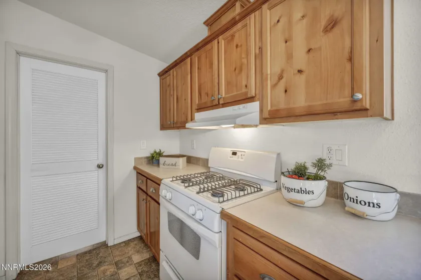 2741 Bunch, Carson City, Nevada 89706, 3 Bedrooms Bedrooms, ,2 BathroomsBathrooms,Residential,Residential,Bunch,260000768