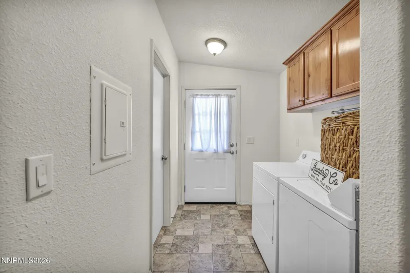 2741 Bunch, Carson City, Nevada 89706, 3 Bedrooms Bedrooms, ,2 BathroomsBathrooms,Residential,Residential,Bunch,260000768