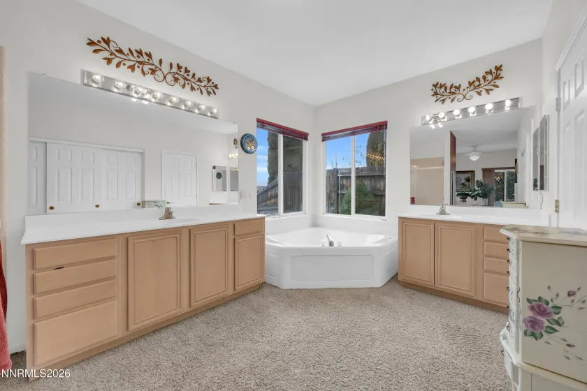 3290 Creekside, Sparks, Nevada 89431, 3 Bedrooms Bedrooms, ,2 BathroomsBathrooms,Residential,Residential,Creekside,260000771