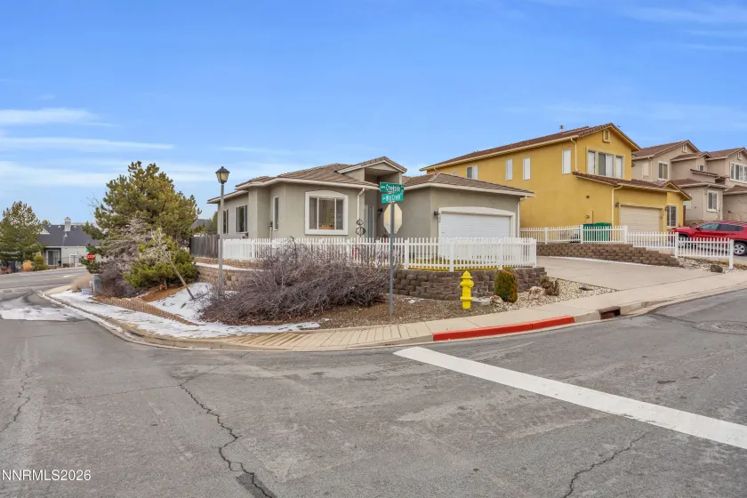 3290 Creekside, Sparks, Nevada 89431, 3 Bedrooms Bedrooms, ,2 BathroomsBathrooms,Residential,Residential,Creekside,260000771