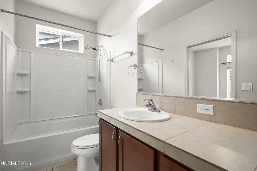 986 Floral Ridge, Sparks, Nevada 89436, 2 Bedrooms Bedrooms, ,2 BathroomsBathrooms,Residential,Residential,Floral Ridge,260000772