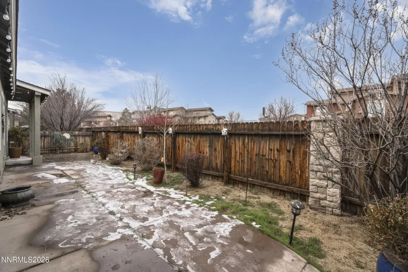 986 Floral Ridge, Sparks, Nevada 89436, 2 Bedrooms Bedrooms, ,2 BathroomsBathrooms,Residential,Residential,Floral Ridge,260000772