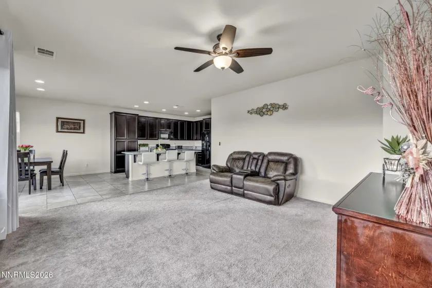 10928 Bloomsburg, Reno, Nevada 89506, 3 Bedrooms Bedrooms, ,3 BathroomsBathrooms,Residential,Residential,Bloomsburg,260000774