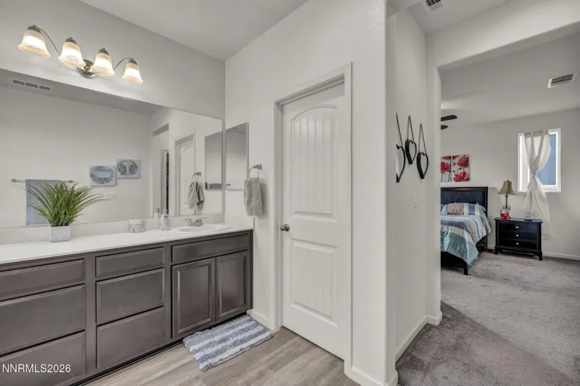 10928 Bloomsburg, Reno, Nevada 89506, 3 Bedrooms Bedrooms, ,3 BathroomsBathrooms,Residential,Residential,Bloomsburg,260000774