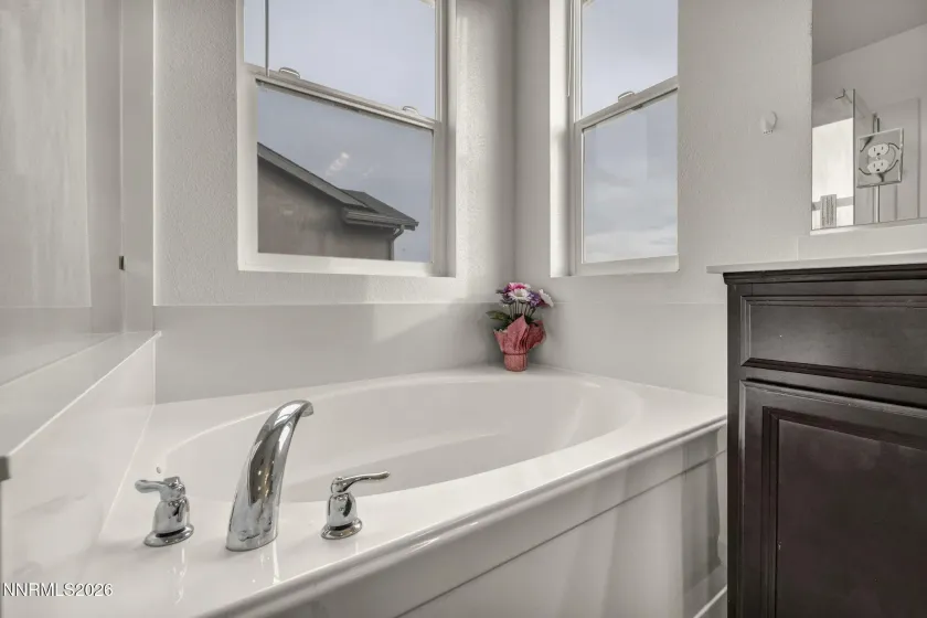 10928 Bloomsburg, Reno, Nevada 89506, 3 Bedrooms Bedrooms, ,3 BathroomsBathrooms,Residential,Residential,Bloomsburg,260000774