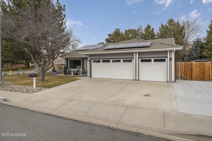 1602 Canyon Terrace, Sparks, Nevada 89436, 3 Bedrooms Bedrooms, ,3 BathroomsBathrooms,Residential,Residential,Canyon Terrace,260000778