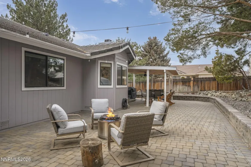 1602 Canyon Terrace, Sparks, Nevada 89436, 3 Bedrooms Bedrooms, ,3 BathroomsBathrooms,Residential,Residential,Canyon Terrace,260000778