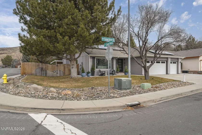 1602 Canyon Terrace, Sparks, Nevada 89436, 3 Bedrooms Bedrooms, ,3 BathroomsBathrooms,Residential,Residential,Canyon Terrace,260000778