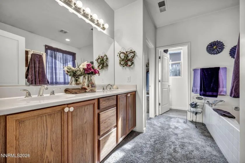 519 Sand Crane, Sparks, Nevada 89436, 3 Bedrooms Bedrooms, ,2 BathroomsBathrooms,Residential,Residential,Sand Crane,260000782