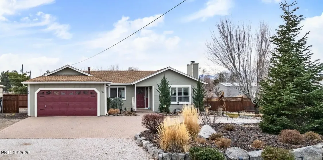 1329 Dennis, Minden, Nevada 89423, 3 Bedrooms Bedrooms, ,2 BathroomsBathrooms,Residential,Residential,Dennis,260000784