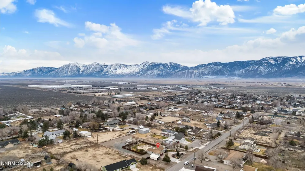 1329 Dennis, Minden, Nevada 89423, 3 Bedrooms Bedrooms, ,2 BathroomsBathrooms,Residential,Residential,Dennis,260000784