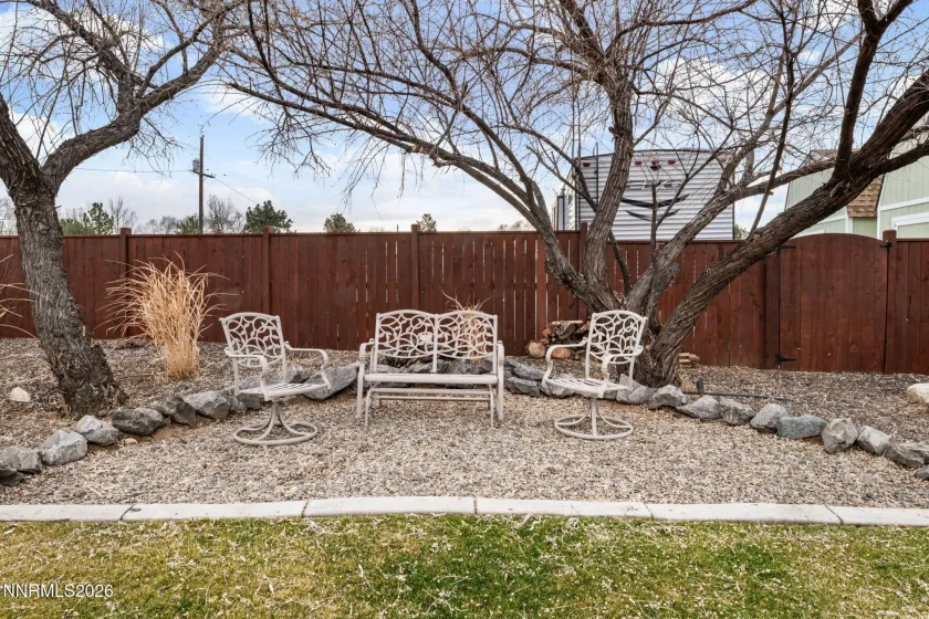 1329 Dennis, Minden, Nevada 89423, 3 Bedrooms Bedrooms, ,2 BathroomsBathrooms,Residential,Residential,Dennis,260000784