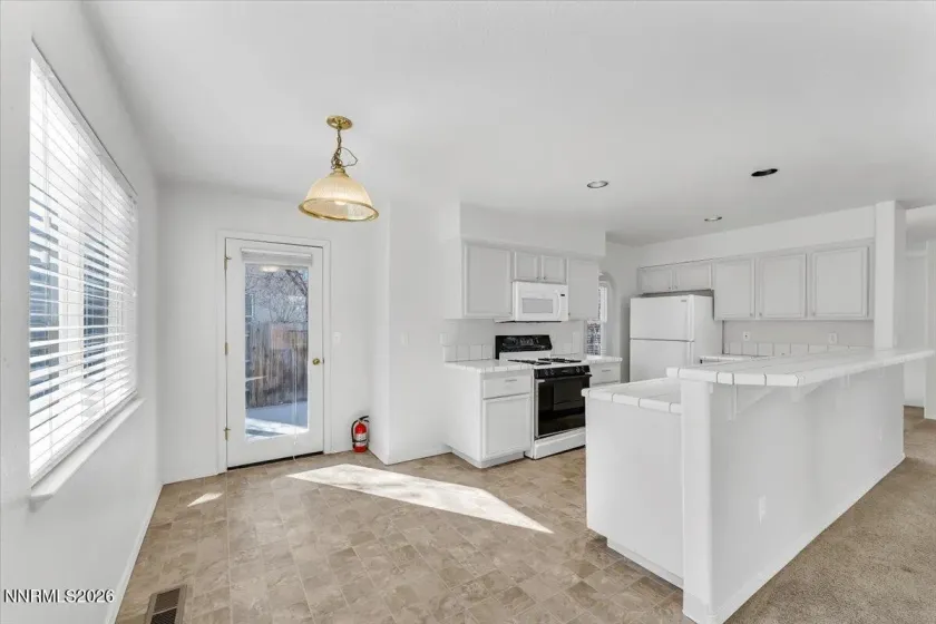 3870 Westpoint, Reno, Nevada 89509, 3 Bedrooms Bedrooms, ,3 BathroomsBathrooms,Residential,Residential,Westpoint,260000786