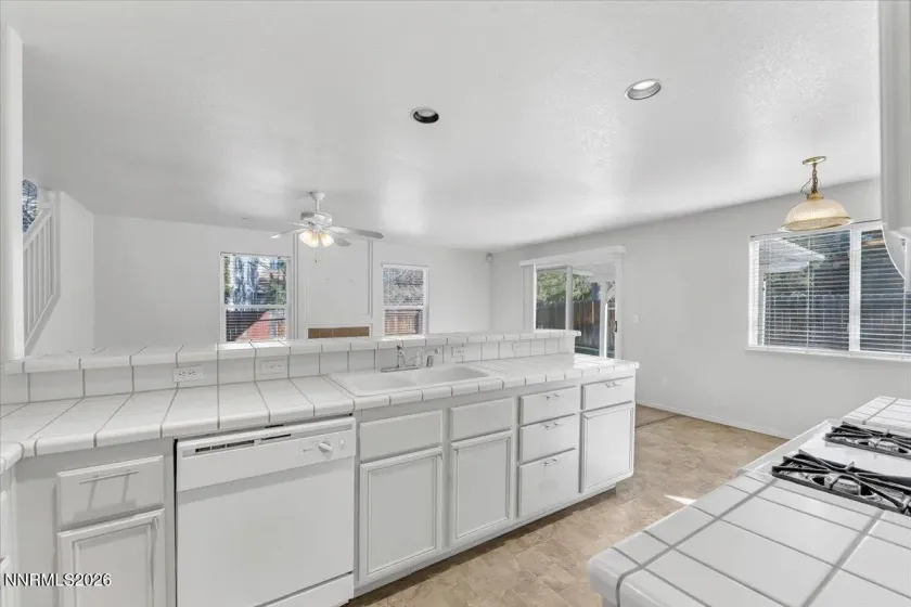 3870 Westpoint, Reno, Nevada 89509, 3 Bedrooms Bedrooms, ,3 BathroomsBathrooms,Residential,Residential,Westpoint,260000786