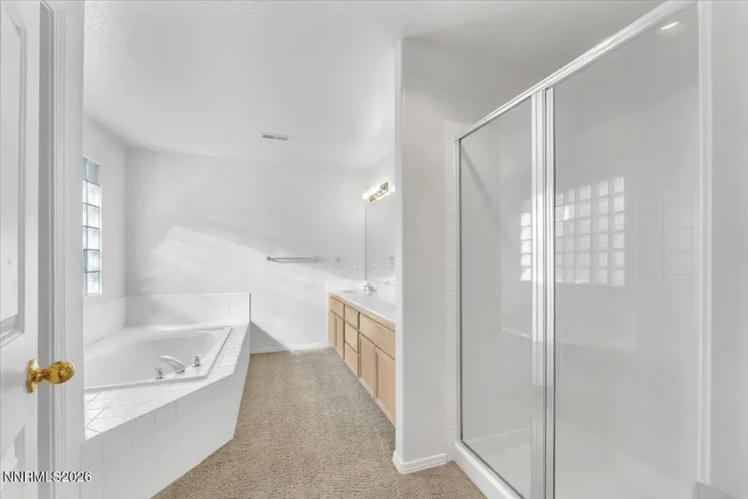 3870 Westpoint, Reno, Nevada 89509, 3 Bedrooms Bedrooms, ,3 BathroomsBathrooms,Residential,Residential,Westpoint,260000786