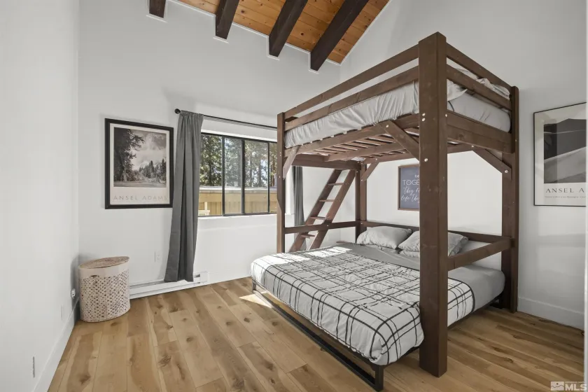 945 Harold, Incline Village, Nevada 89451, 3 Bedrooms Bedrooms, ,2 BathroomsBathrooms,Residential,Residential,Harold,260000785