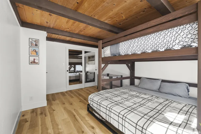 945 Harold, Incline Village, Nevada 89451, 3 Bedrooms Bedrooms, ,2 BathroomsBathrooms,Residential,Residential,Harold,260000785