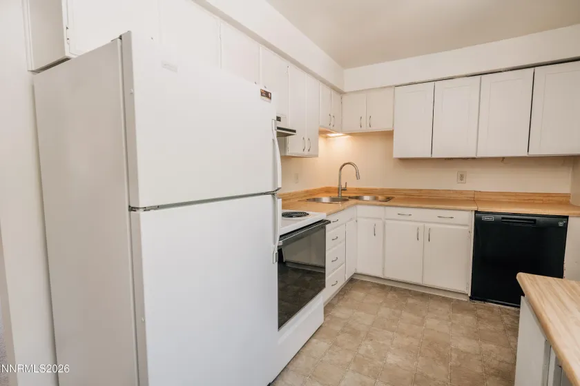 1221 Nevada, Carson City, Nevada 89703, 2 Bedrooms Bedrooms, ,1 BathroomBathrooms,Residential,Residential,Nevada,0,260000787