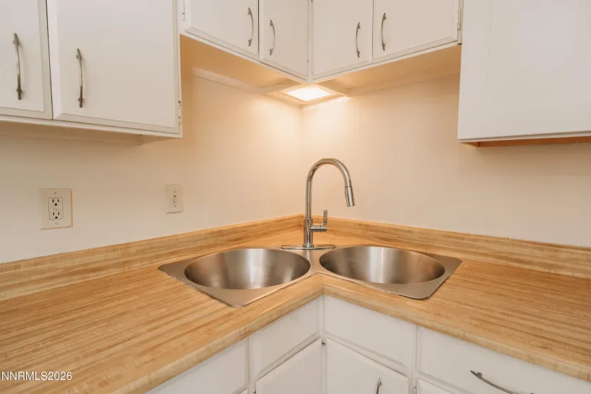 1221 Nevada, Carson City, Nevada 89703, 2 Bedrooms Bedrooms, ,1 BathroomBathrooms,Residential,Residential,Nevada,0,260000787